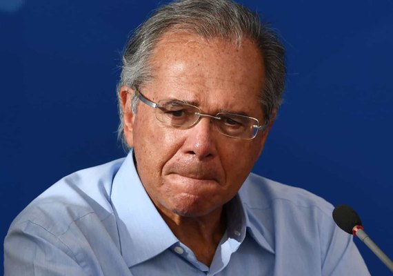 Guedes diz que estatais deverão estar vendidas até fim de 2021