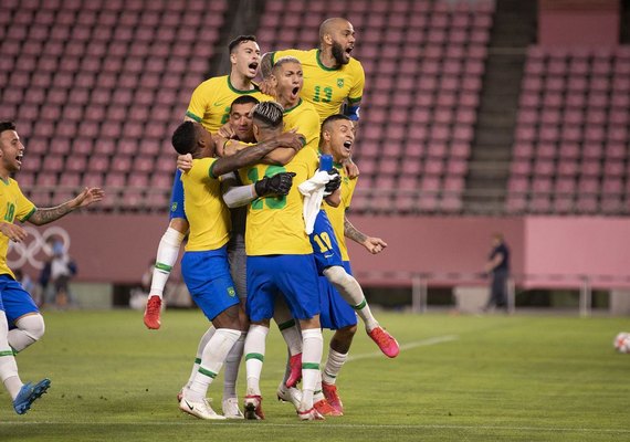 Brasil vence Espanha e conquista medalha de ouro no futebol olímpico