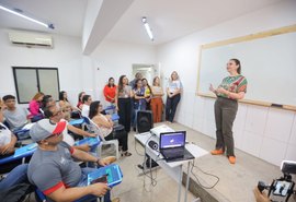 Semed inicia curso inédito de Espanhol para profissionais do turismo de Maceió