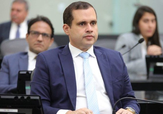 Aprovado projeto que permite pagamento via PIX de IPVA, multas e licenciamento em Alagoas