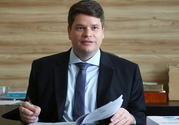 Davi Davino Filho ‘chaaama’ 2022 de olho na proporcional ou majoritária