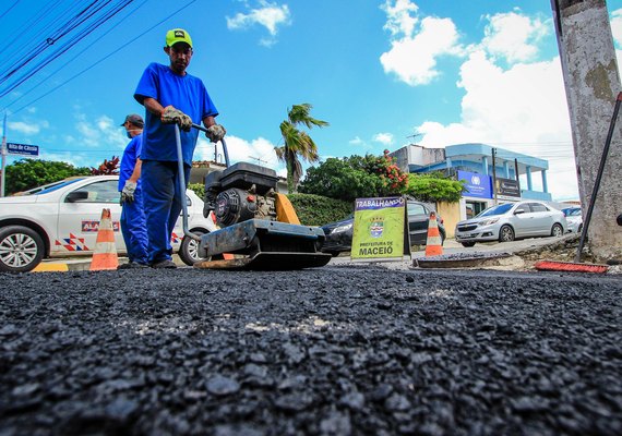 Confira a programação de obras da Seminfra para esta segunda (18)