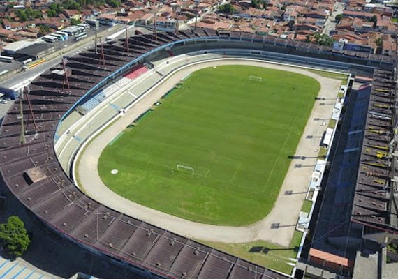 CRB enfrenta o Palmeiras hoje (03) às 21h30