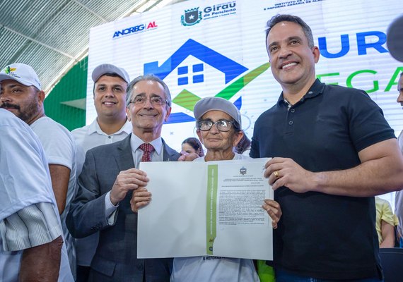 Governo entrega títulos de terra a 318 famílias rurais em Igaci