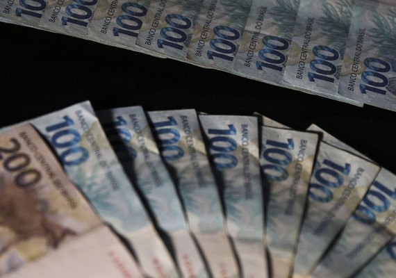 Copom define hoje a taxa básica de juros