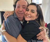Deolane Bezerra doa R$ 50 mil para ator Marcos Oliveira, o Beiçola de 'A Grande Família'