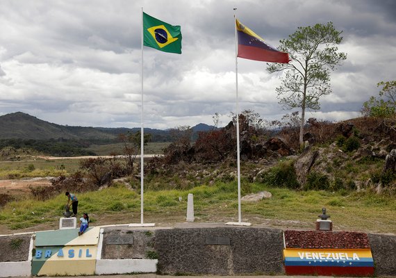 Brasil condena violência nas fronteiras com a Venezuela