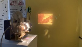 Museu da Imagem e do Som de Alagoas recebe doação de um projetor super 8