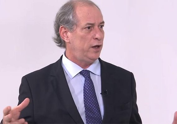 Ciro diz que sai da política se Bolsonaro vencer