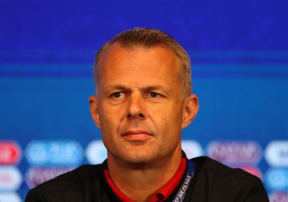 Fifa escala árbitro holandês para partida do Brasil com Costa Rica