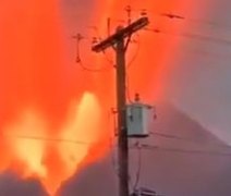 Erupção do Anak Krakatau suspende voos em aeroportos da Indonésia