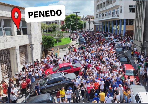 Caravana em Penedo: “Renan Filho mudou a história do nosso estado'