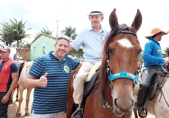 Pai de Arthur Lira, Biu de Lira expulsa agricultores e omite fazenda em declaração ao TSE, diz site
