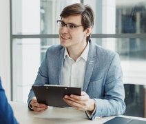 5 dicas essenciais para jovens entrarem no mercado de trabalho; confira