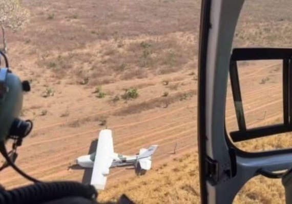FAB intercepta avião da Bolívia e força pouso com tiro em MS