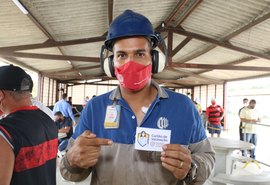 Prefeitura de Marechal Deodoro inicia 2ª dose de vacinação em trabalhadores do Polo Industrial