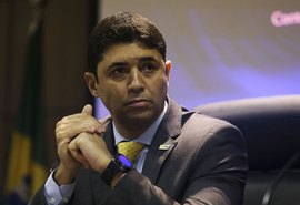 Ministro da CGU admite que Portal da Transparência não tem dados do orçamento secreto