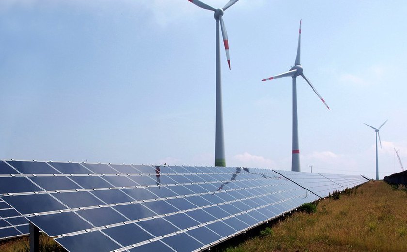 Sancionado marco legal para quem gera a própria energia