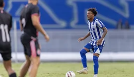 Ceará encaminha contratação de Rian Santana, destaque e artilheiro do CSA