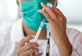 Reino Unido pode disponibilizar vacina contra covid-19 antes do Natal