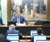 CCJ da Câmara aprova fim da aposentadoria como punição para juízes