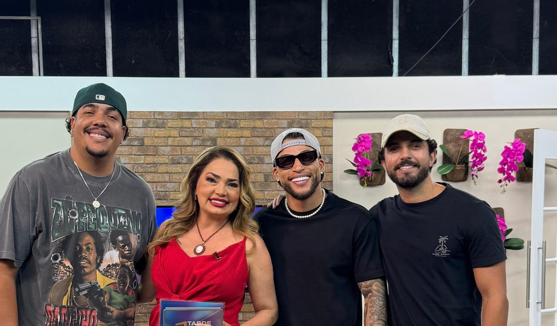 Grupo Solução se apresenta no programa “Tarde Top” com Nani Venâncio