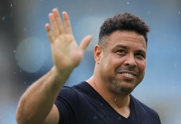 Ronaldo elogia Ancelotti na Seleção e afirma: “Desisti da presidência da CBF”