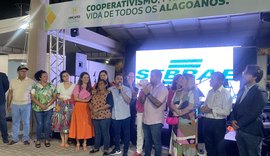 Na abertura da Feira Coop, Unicafes destaca força do setor