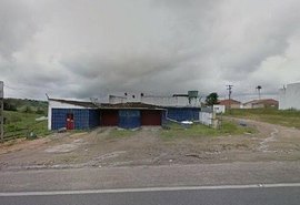 Chacina: homens disfarçados de policiais invadem motel e matam 4 pessoas, em Maribondo