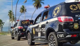 Polícia Civil socorre homem após mal súbito na orla da Ponta Verde