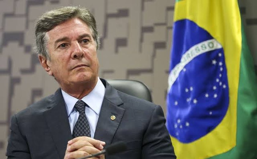O que muda com Collor na briga pelo governo com apoio de Bolsonaro?