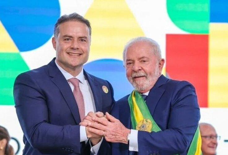 Aliança de Renan Filho com Lira é impossível, até porque eleitor rejeitaria mistura destemperada