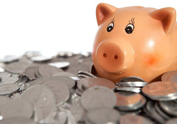 Saques da poupança superam depósitos em R$ 11 bi, pior saldo em 20 anos