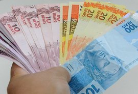 Temer não faz decreto, e salário mínimo fica em R$ 954 em vez de R$ 1.006