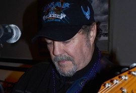 Pastor que chamou o Covid-19 de histeria morre da doença