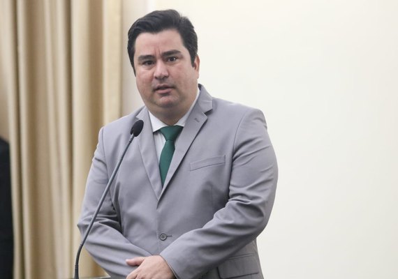 Com André, Assembleia tem renovação de 10% antes mesmo do fim da legislatura