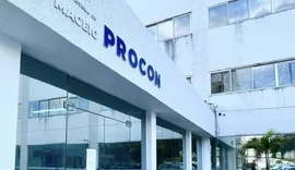 Procon Maceió notifica BRK e Casal por falhas no fornecimento de água