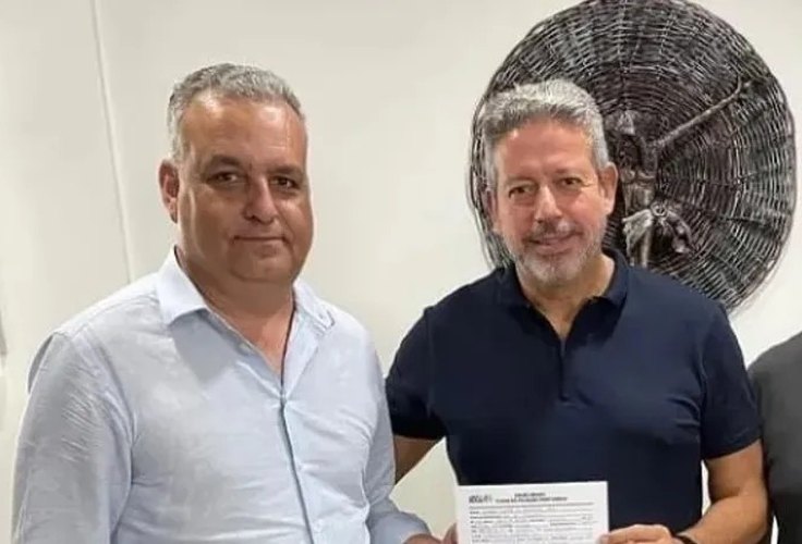 Como Lira, Gaspar também mira Senado, mas torcendo para JHC entrar no 'tudo ou nada'