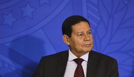 Guerra econômica entre China e EUA afeta o Brasil, diz Mourão