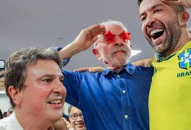 Centrão é cotado para assumir articulação política do governo Lula