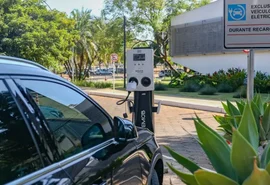 MPAL questiona recarga irregular de carros elétricos em postes de Maceió