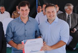 Cacau se filia ao MDB em Marechal Deodoro e vai para reeleição com apoio de Renan Filho