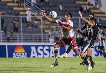 ASA vence o CRB, assume liderança do Nordestão e afunda o Galo na lanterna