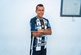 'Tenho muito carinho pelo ASA. Estou muito feliz', diz Didira ao completar 400 jogos pelo clube