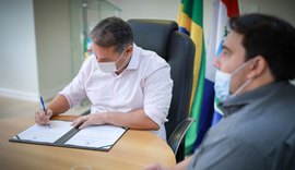 Governador assina ordem de serviço para construção de Creche Cria e Cisp em Inhapi