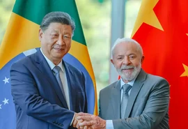 Presidentes do Brasil e da China assinam 37 acordos bilaterais