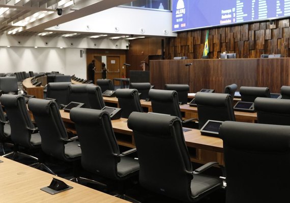 Proposições legislativas sobre IA priorizam controle e vigilância