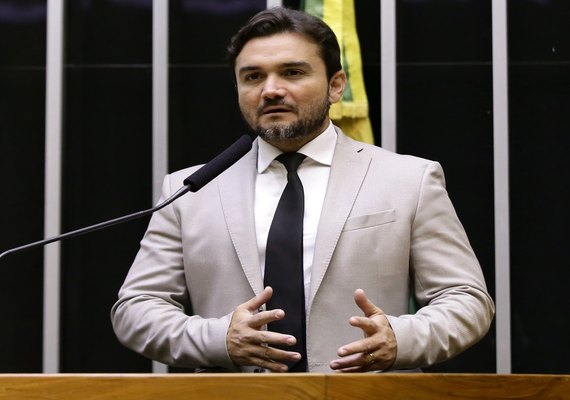 Ministro e presidente da Embratur vêm a AL e anunciam pacote de ações