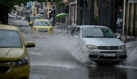 Chuva forte provoca estragos no sudeste do país