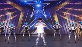 Robôs chineses impressionam público no palco do America’s Got Talent